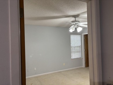 Come experience this beautiful and cozy two-bedroom, two-bath - photo 25