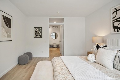 Location, Light and Excellence! This updated two-story condo - photo 31
