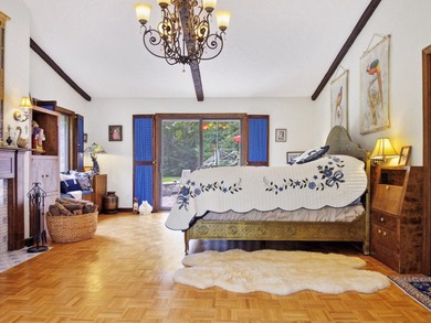 Discover the unparalleled elegance of 16 Davis Point Rd, a - photo 45