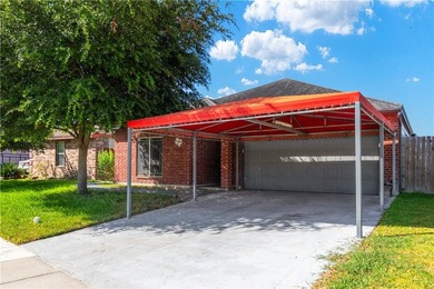Welcome to this beautifully maintained 3-bedroom, 2-bath home - photo 4