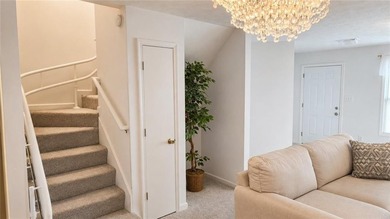 New Price! Act fast! Discover the charm and convenience of this - photo 9