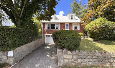 Hudson River Home Sale Pending in Yonkers New York