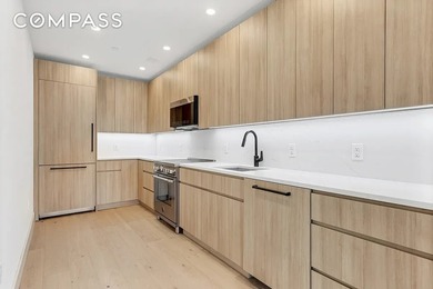 Bright and Modern 2-Bedroom Condo at The Bennett Open Layout - photo 3