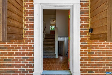 Check out the basement apartment! Opportunity is waiting for the - photo 2