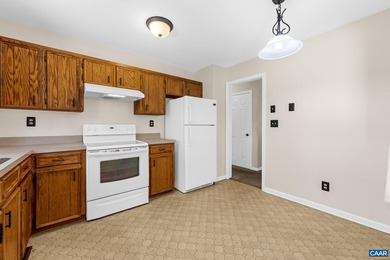 Check out the basement apartment! Opportunity is waiting for the - photo 5
