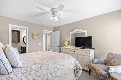 Discover coastal living at its finest in this 2-bedroom, 2-bath - photo 14