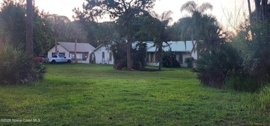 Rare Opportunity - 3 Bedroom, 2 Bath Home on 2.61 Acres. Looking - photo 7