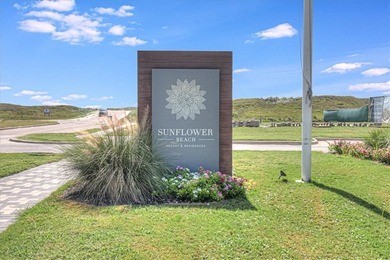 A cut above the ordinary, this custom Kirk Tugman home combines - photo 31