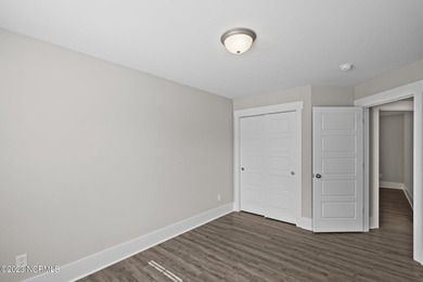 Rare opportunity! This is 1 of 8 Duplexes in downtown Wilmington - photo 38