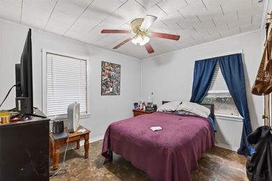 4 bedroom, 2 bathroom brick home located in the Pecan Park - photo 8