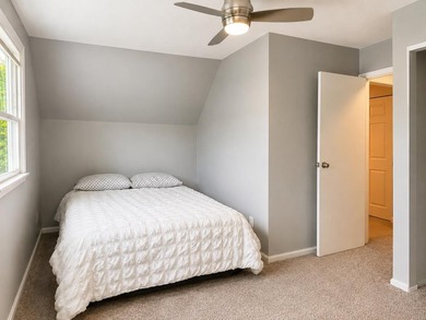 Welcome to Hidden Valley Lake! This 3-bedroom, 2.5-bath home - photo 15