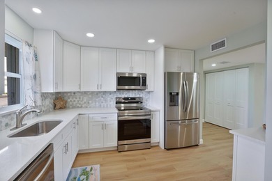 2 bedroom, 2 bathroom Lake Harbour Towers East, waterfront condo - photo 9
