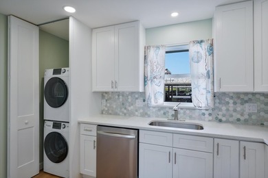 2 bedroom, 2 bathroom Lake Harbour Towers East, waterfront condo - photo 10