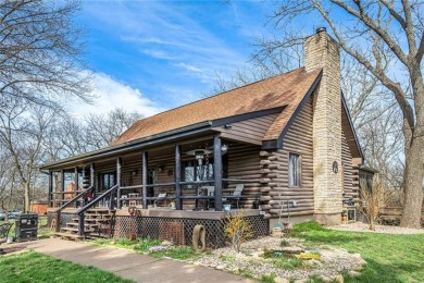 Lake Home Sale Pending in Spring Hill, Kansas