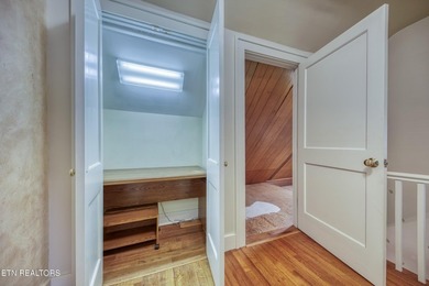 Charming 1930s English Cottage-inspired home where original - photo 27
