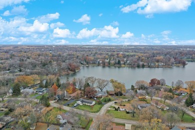 Resort Lakefront Colorado Style Living in the Heartland - photo 5
