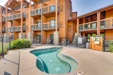Motivated Seller! Fully furnished & Move-In Ready! Turnkey - photo 26