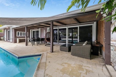 A Newly Renovated Waterfront Masterpiece on Lake Elizabeth Newly - photo 44