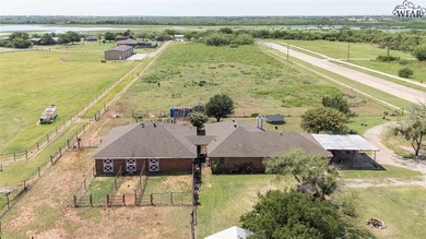 6.02-acre horse property in southwest Wichita Falls with 5.02 - photo 2