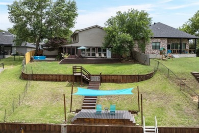 Lake Front Home on Cedar Creek Lake. Great size for all the - photo 4