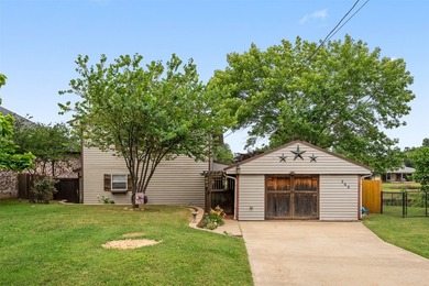Lake Front Home on Cedar Creek Lake. Great size for all the - photo 7