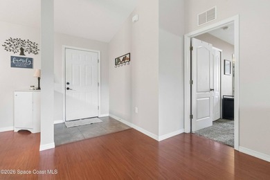 Welcome to this beautifully maintained spacious home that - photo 7