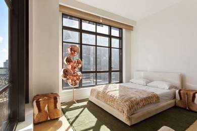 Residence 25C at 25 Park Row Perched high above historic City - photo 7