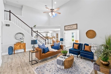 Located on a 1-acre lot in the desirable London ISD, this - photo 4