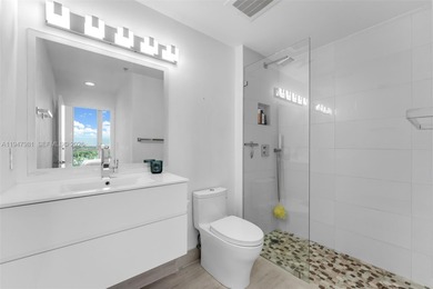 Beautiful 1BD/1BA condo in sought-after Metropolis at Dadeland