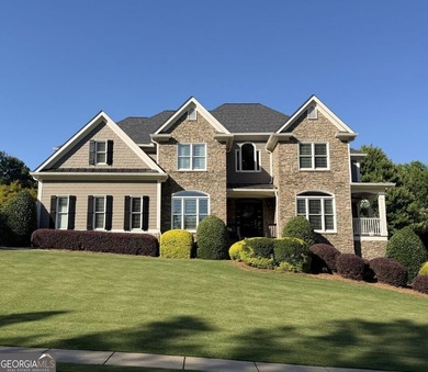 Meticulously maintained 5/4.5 bath Craftsman style home located - photo 1