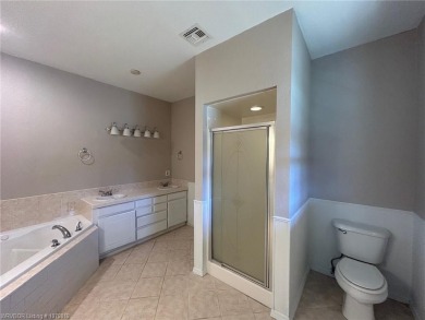 3 Bedroom 2 Bath home just outside Arrowhead Estates. 2 car - photo 10