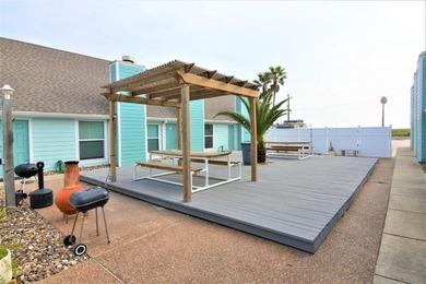 Experience the best of Island living in this beautifully - photo 3