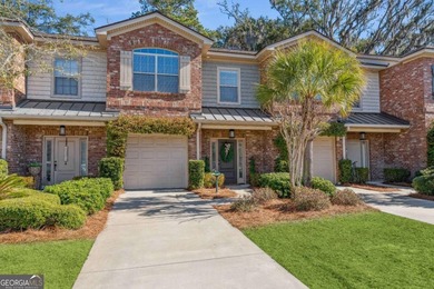 (private lake, pond, coastal) Townhome/Townhouse For Sale in Saint Simons Georgia
