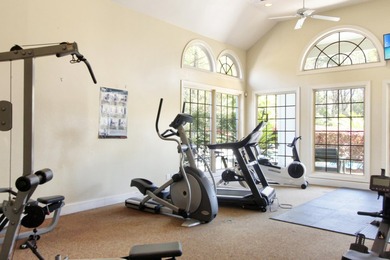Welcome to this beautiful 2-bedroom, 1-bathroom first-floor - photo 28