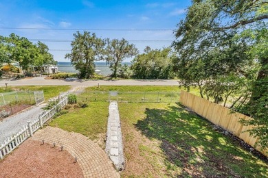 PARADISE FOUND WITH STUNNING VIEWS OF CHOCTAWHATCHEE BAY! This - photo 40