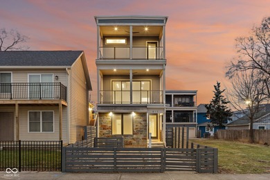 (private lake, pond, creek) Home For Sale in Indianapolis Indiana