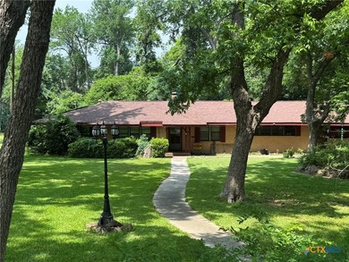 (private lake, pond, creek) Home For Sale in Temple Texas