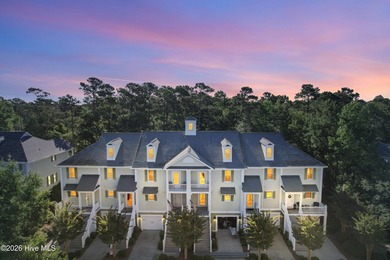 Experience coastal luxury and effortless living in The Gallery - photo 2