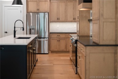 Welcome to this stunning brand-new modern construction home - photo 13