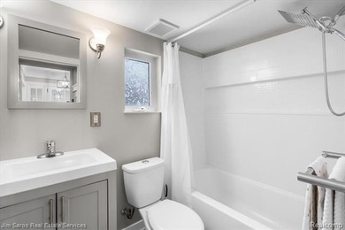 New A/C was just installed! 1215 Nottingham blends timeless - photo 13