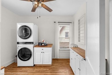 New A/C was just installed! 1215 Nottingham blends timeless - photo 15