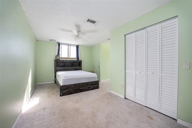 Five fenced acres. Nearly 5,000 square feet under roof. No HOA - photo 23