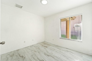 LAKESIDE Living at Its Best! Welcome to this beautifully - photo 12