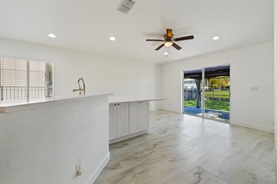 LAKESIDE Living at Its Best! Welcome to this beautifully - photo 17