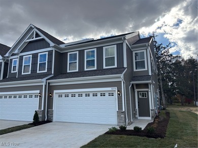 (private lake, pond, creek) Townhome/Townhouse For Sale in Avon Lake Ohio