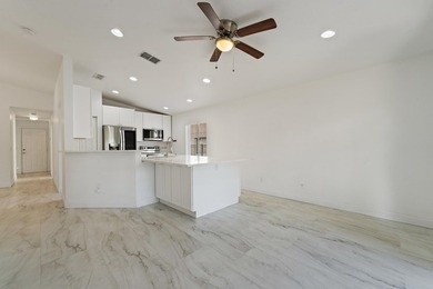 LAKESIDE Living at Its Best! Welcome to this beautifully - photo 21
