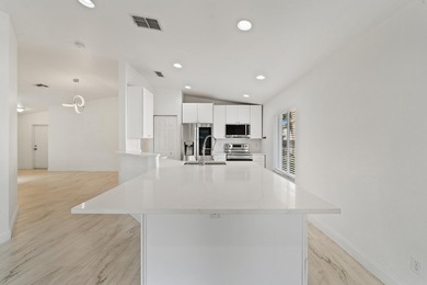 LAKESIDE Living at Its Best! Welcome to this beautifully - photo 23