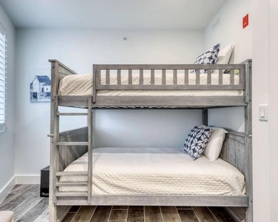 Luxury living at its best! 101 blu is a spacious, contemporary 2 - photo 24