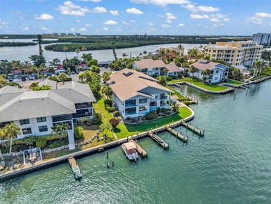 Experience the best of Siesta Key from this beautifully updated - photo 34
