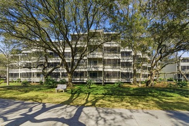 Perfect coastal retreat or investment! This remodeled 1-bedroom - photo 38